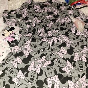 Size 6 minnie lot